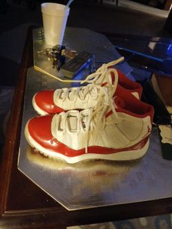 Kids Jordan's size 13C