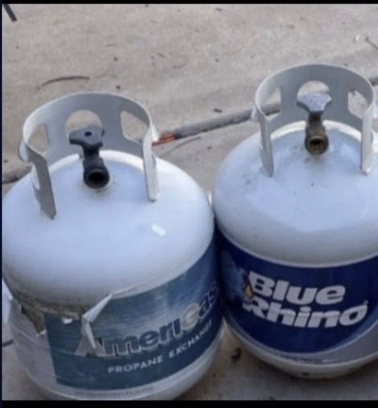Propane tanks (2)