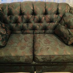 Loveseat Couch Sofa Broyhill Furniture 