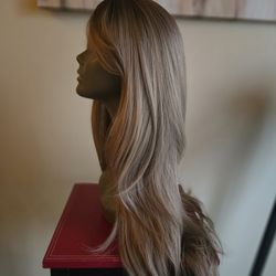 Blonde Layered 27" Wig NEW