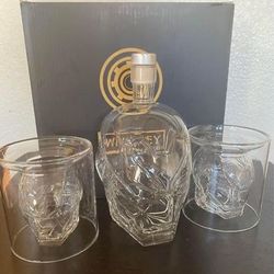 NIB New Sci-Fi Decanter Set 750ml With 2 Glasses - 3 3/8” W x 6 3/4” H