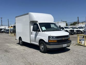 2021 Chevrolet Express Cutaway