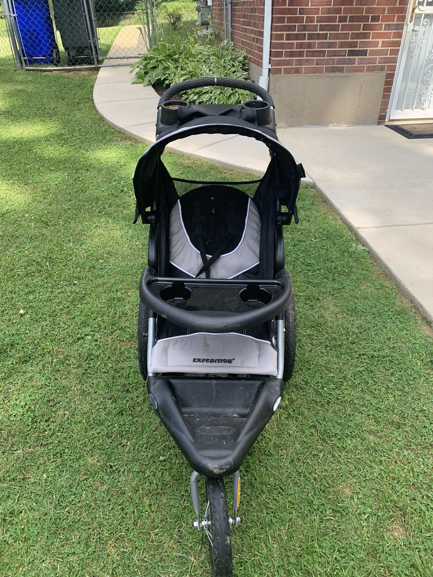 STROLLER  $45