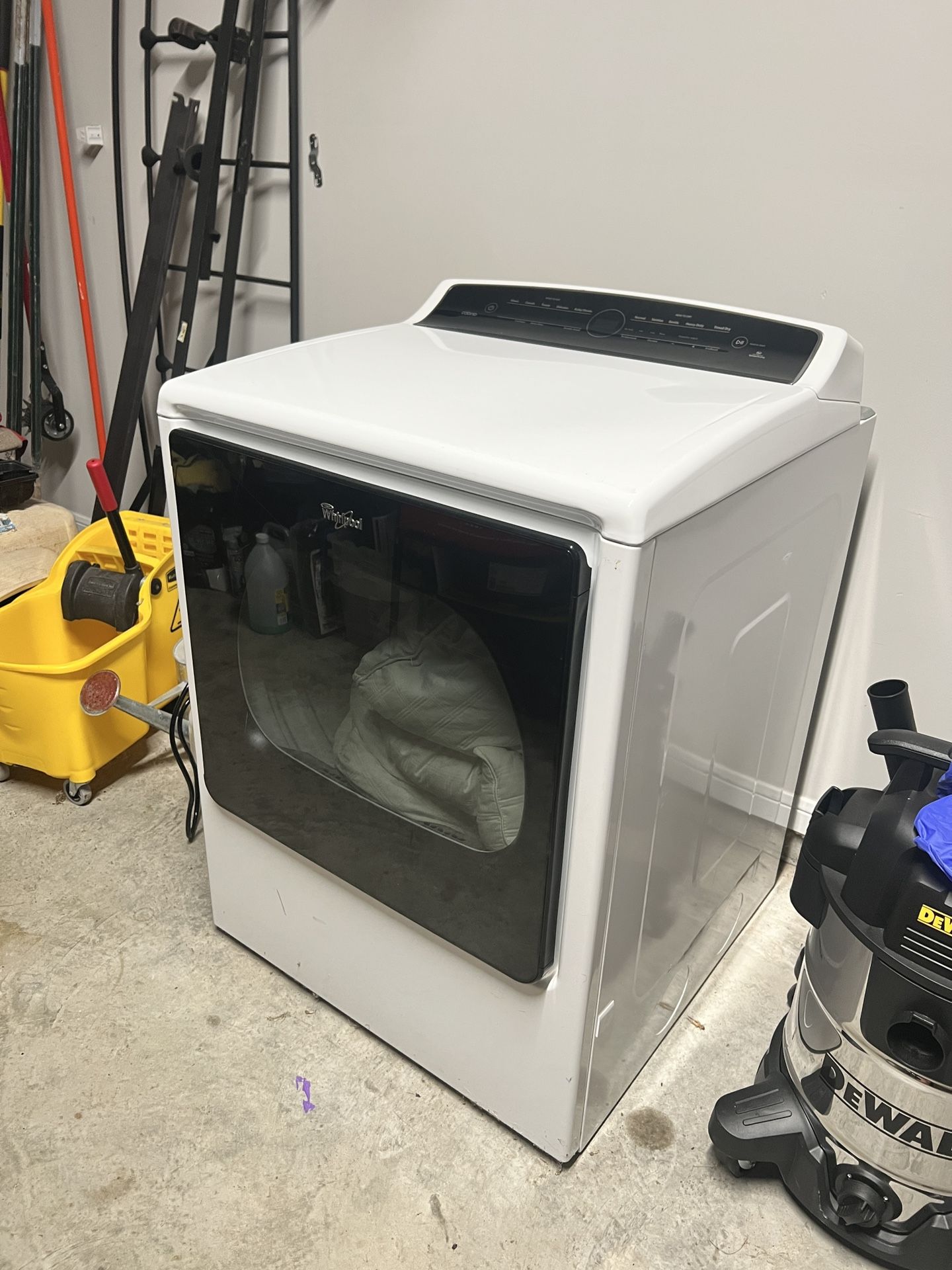 8.8 Cu Ft Whirlpool Gas Dryer