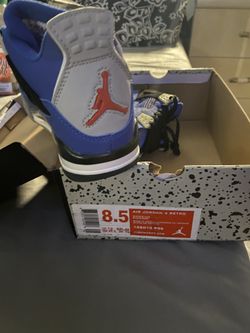 A Brand New Pair Jordens For Mens Size 8.5