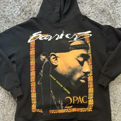Barriers 2pac Hoodie Small