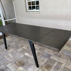 Brand New Dining Room Table / Outdoor Furniture
