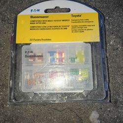 Toyota fuses