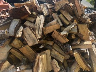 Seasoned Oak Firewood