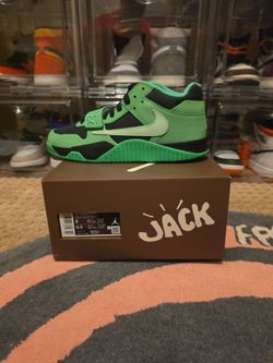 Travis Scott T-rex Green Spark