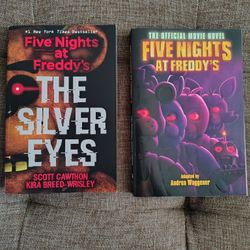 Five Nights At Freddy's 📚