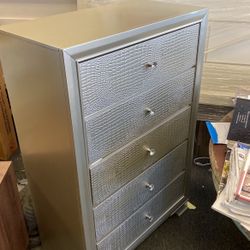 New Platinum Chest Was $699 Now $290 Must sell  Bedroom Set Available Also 