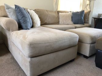 Bauhaus sectional w ottoman
