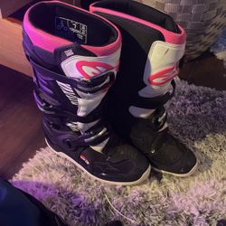 Alpinestar Women’s Motorcycle Boots