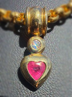 18k solid yellow gold 0.07Ct Natural Diamond 0.5Ct Pink Ruby stone heart shape charm pendant
