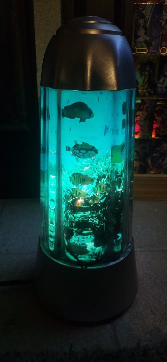 Vintage 1994 Rotating Fish Lamp