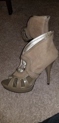Brand new size 9 heels