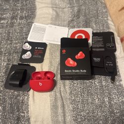 Beats Studio Buds