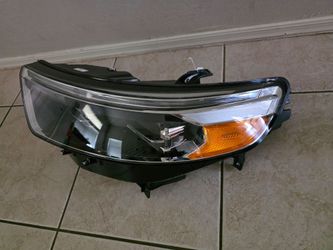 Part 20-24 front left headlight  for explorer