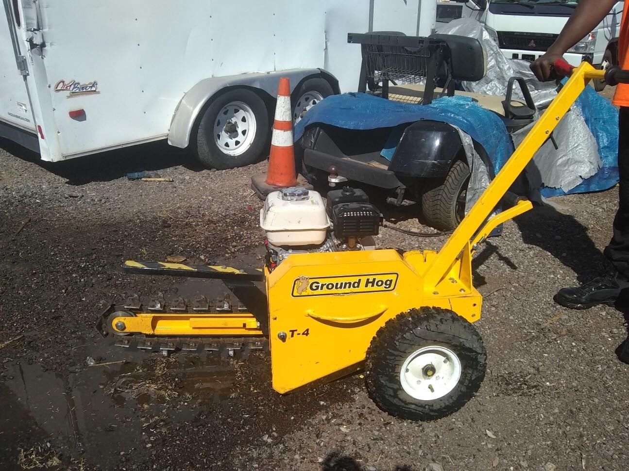 Groundhog Trencher T4 18” like new