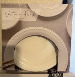 Vintage pearl plates