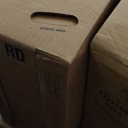 Limpiador De Pisos Consenteado .Cajas De 4 Galones 