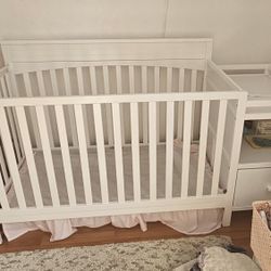 Crib With Changing Table