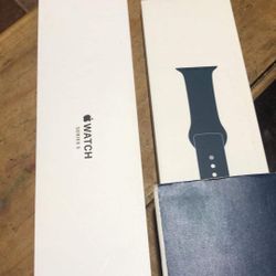 Apple Watch 42mm GPS WithExtra Bands we