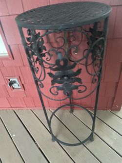 Extra tall metal stand