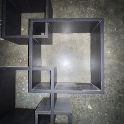 2 Geometric Shelving 