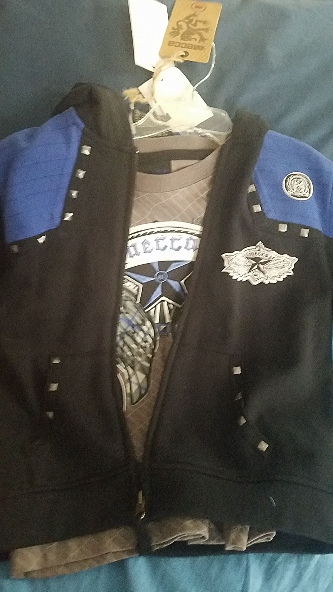Boys 3t shirt and jacket