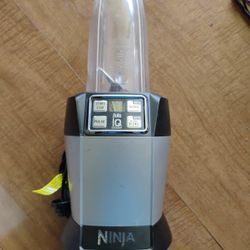 Ninja Auto iQ 1001 Watt Blender 