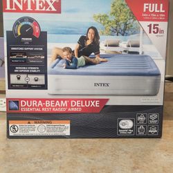 Full 15" Air Mattress With Built-in Pump