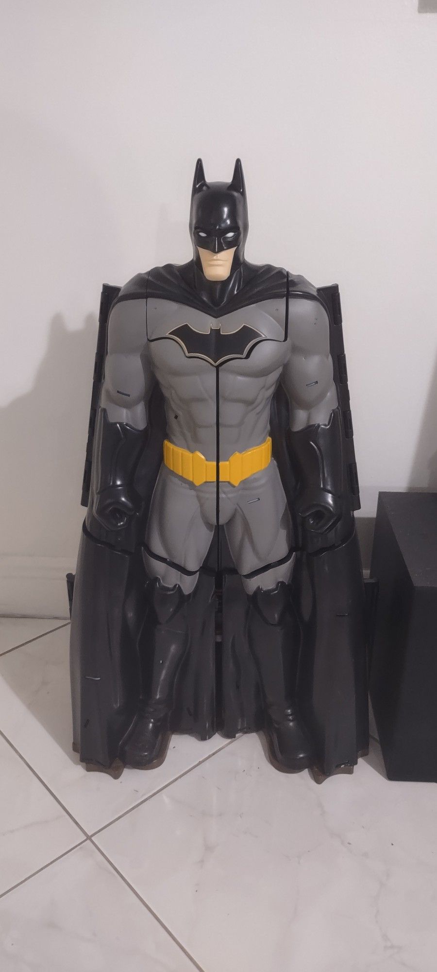 DC COMICS 2021 BATCAVE BAT-TECH SPIN MASTER 2 IN 1 PLAYSET 33" MISSING PARTS