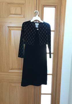 Girls black and gold dress - Size 7