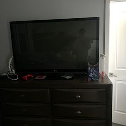 LG TV