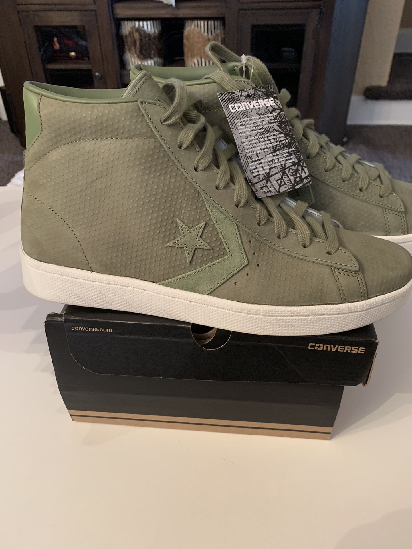 Converse all-star size 10 brand new