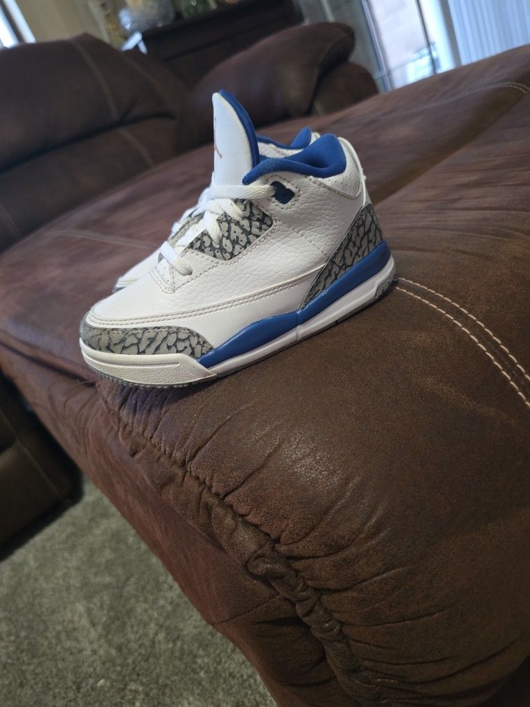 Baby Jordan 3s