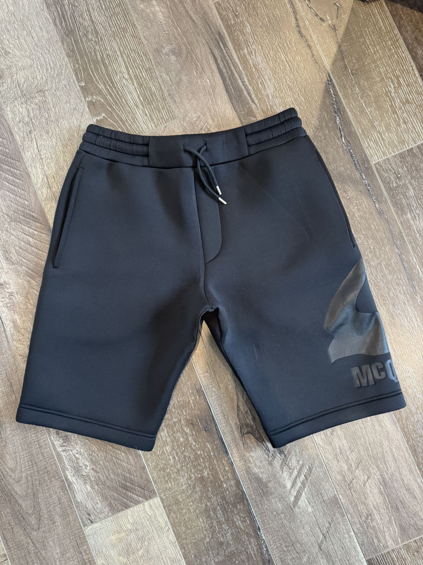 Alexander McQueen Black Shorts Medium