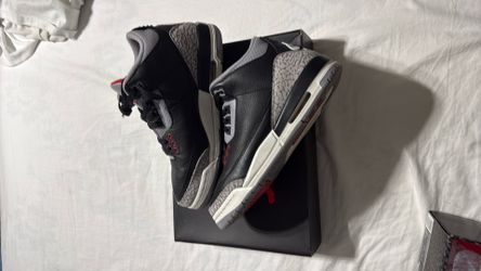 Jordan 3 retro  size 7