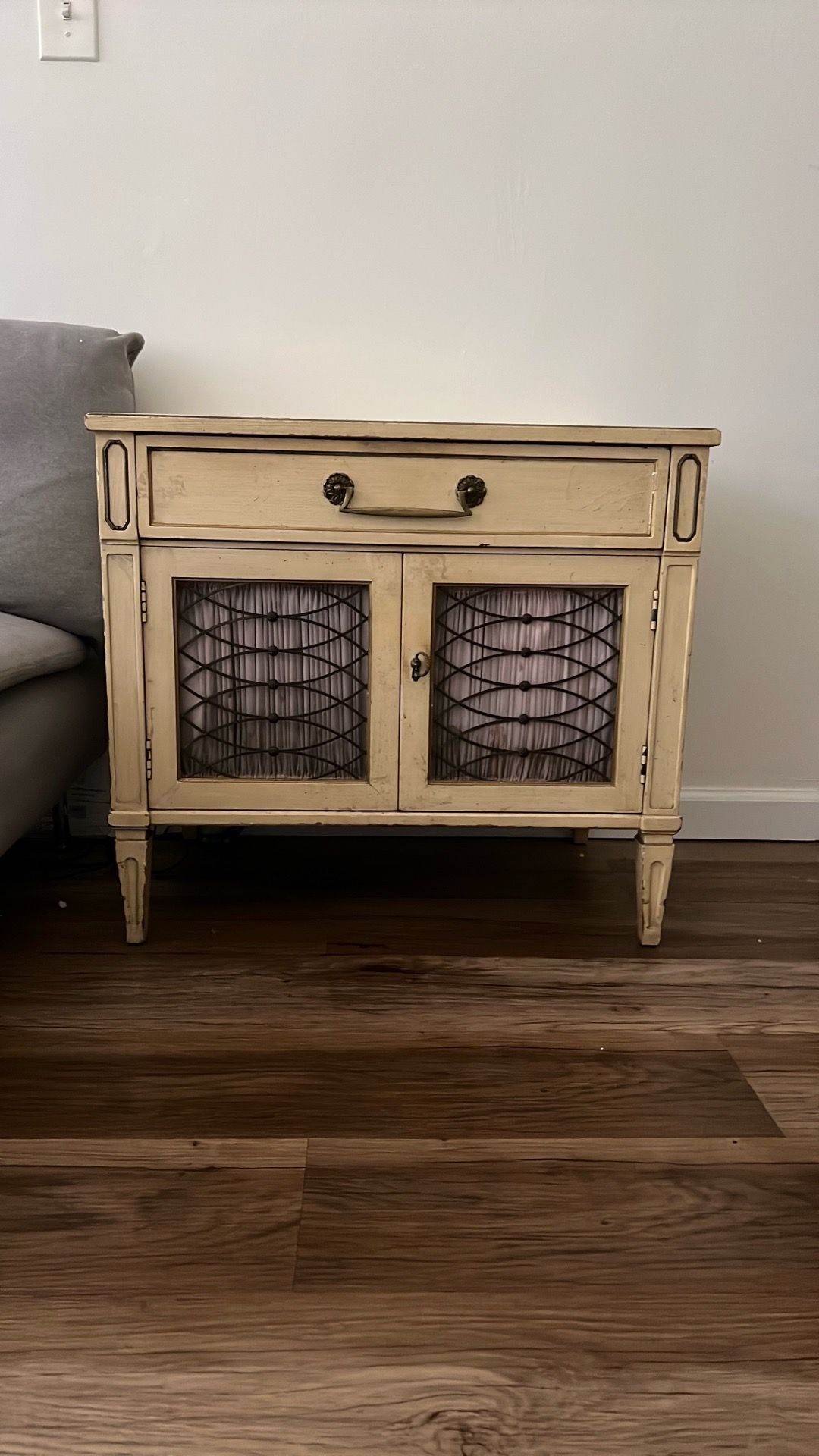 Henredon French Provincial nightstand matching set