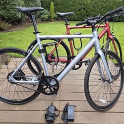 2 Basically New Ride1up Roadster V2 Super Light E-Bike Sz. L