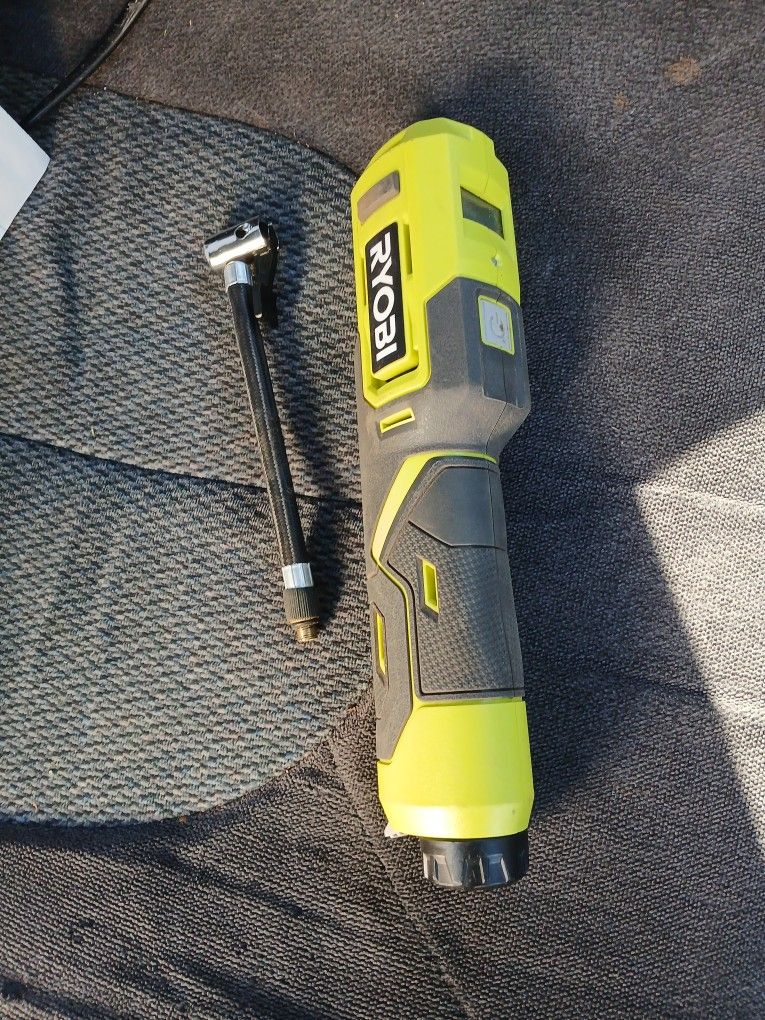 Robin 4V Portable Air Inflator