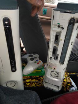 Xbox 360s