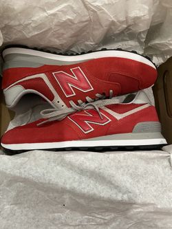 Men’s New Balance - size 10.5