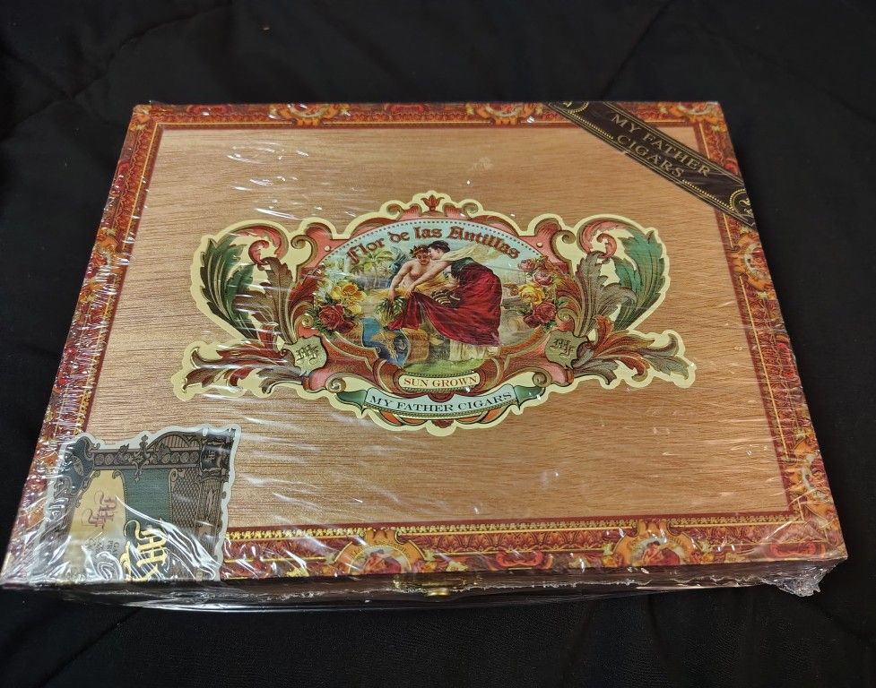 Cuban Cigars Christmas Gift Box New