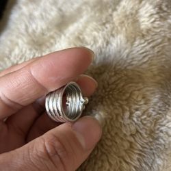 .925 Sterling Silver Ring With Pearls 