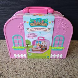 Lil Woodzeez Playset