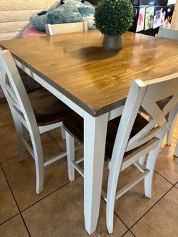 Table and couches