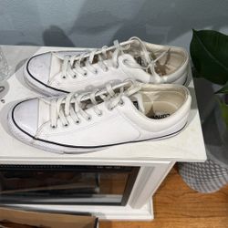 Size 13 Men’s Leather Converse All-Star Shoe